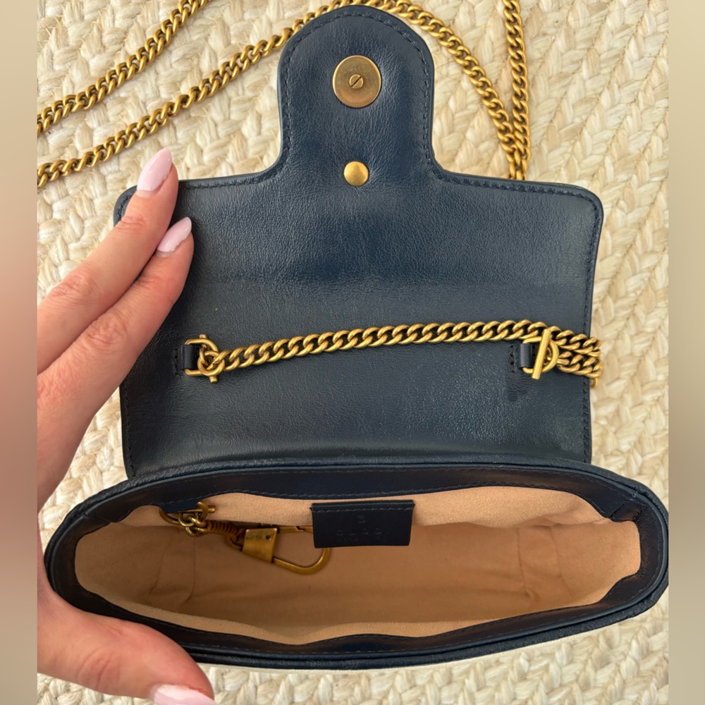 GUCCI Mini Marmont - Picture 3 of 9